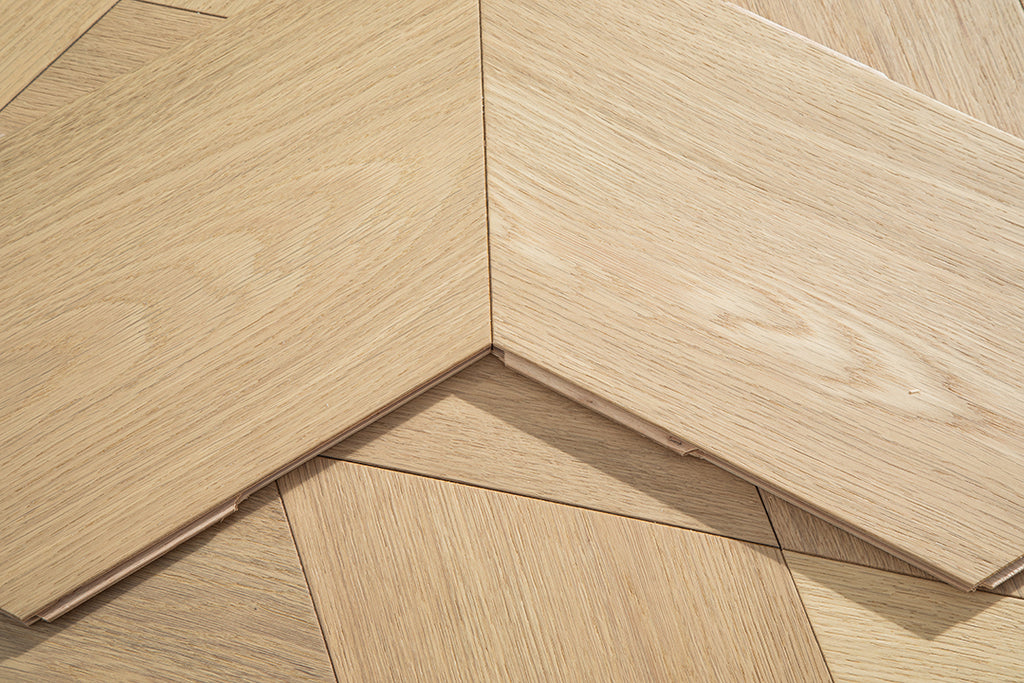 YXPX03 Trapezoid Contour Art Parquet Full Birch Multi-layer Core Solid Wood Oak Veneer Flush Joint Engineered Flooring
