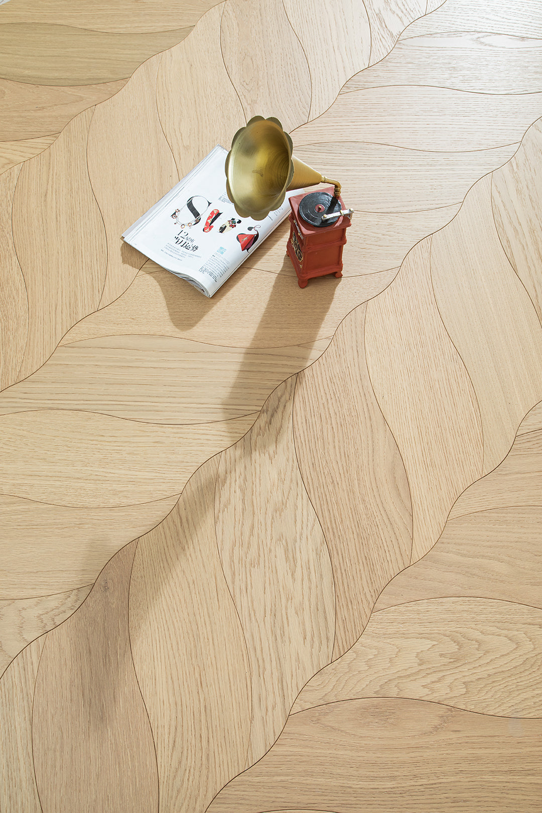 YXPX05 Petal  Contour Art Parquet Full Birch Multi-layer Core Solid Wood Oak Veneer Flush Joint Engineered Flooring
