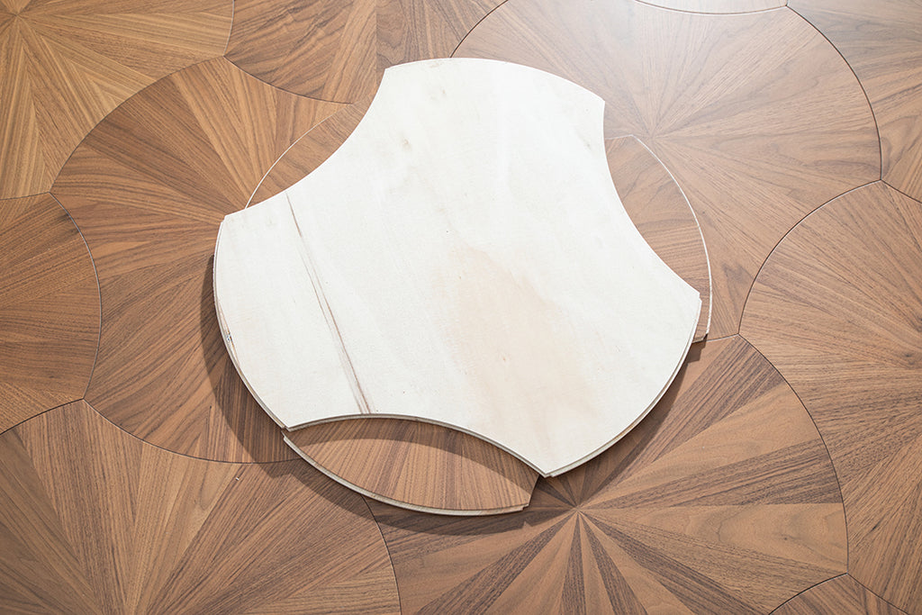 YXPH02 Sunburst Contour Art Parquet Full Birch Multi-layer Core Solid Wood Black Walnut Veneer Flush Joint Engineered Flooring