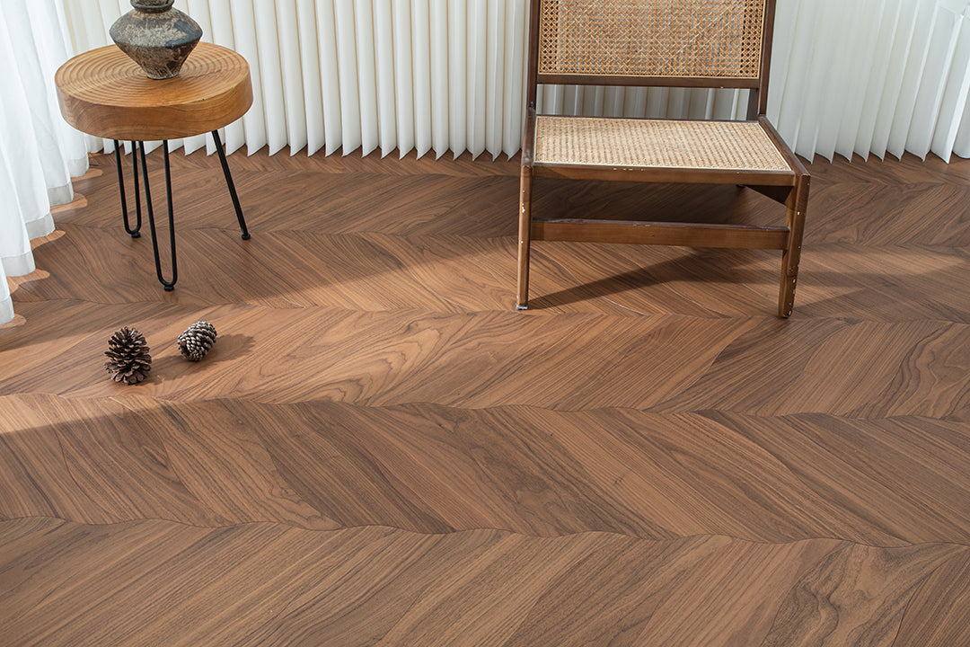YXPH05 Petal Contour Art Parquet Full Birch Multi-layer Core Solid Wood Black Walnut Veneer Flush Joint Engineered Flooring