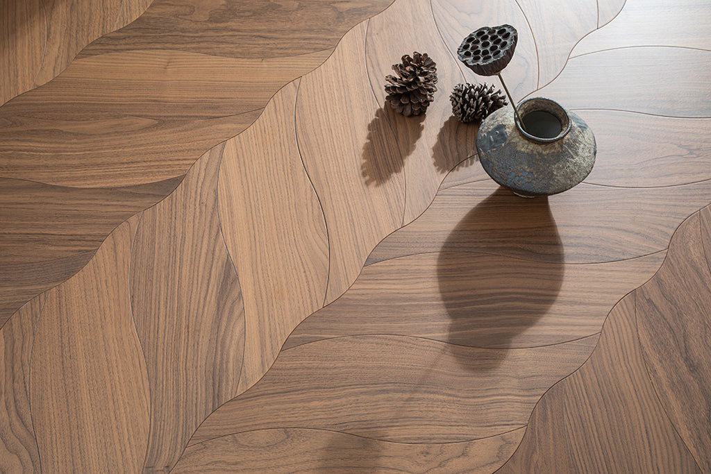 YXPH05 Petal Contour Art Parquet Full Birch Multi-layer Core Solid Wood Black Walnut Veneer Flush Joint Engineered Flooring