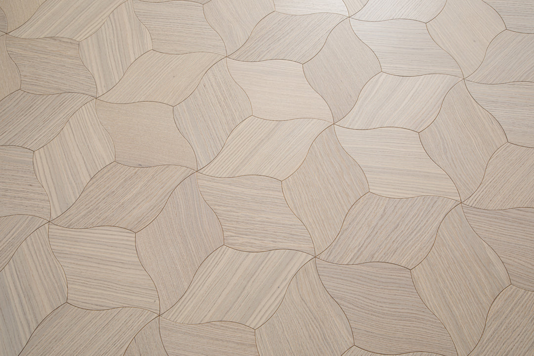 YXPX609 Creamy White Oak Lily Petal Soft Flowing Organic Parquet Flooring | Lily Series
