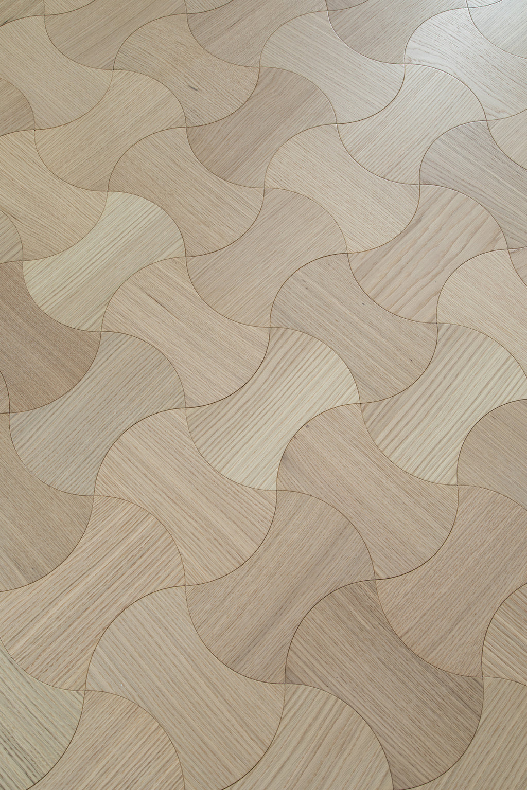 YXPX611 Natural Oak Hourglass Silhouette Artistic Flowing Parquet Flooring | Wasp Waist Series