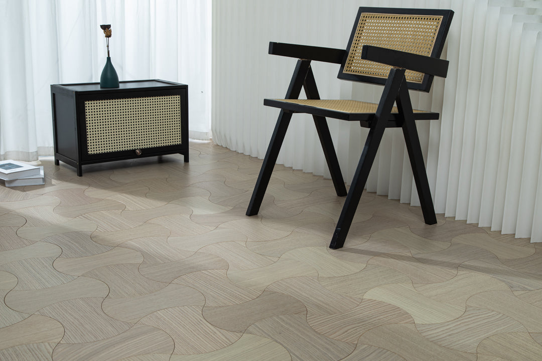 YXPX612 Creamy White Oak Hourglass Silhouette Soft Flowing Artistic Parquet Flooring | Wasp Waist Series