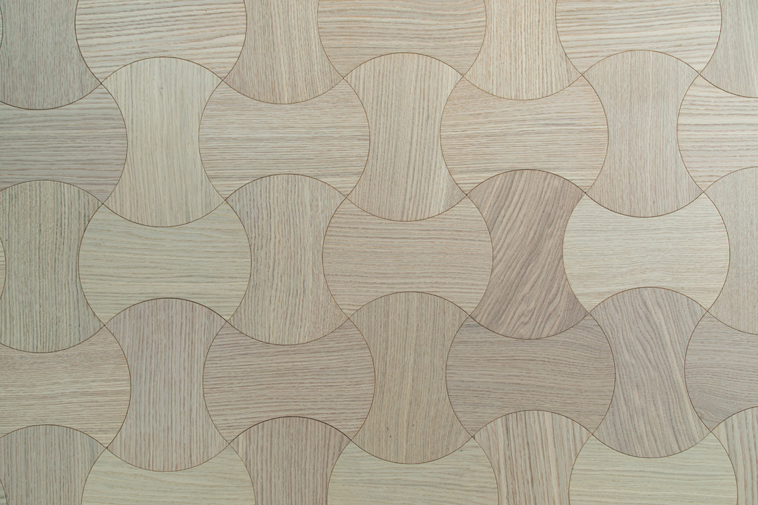 YXPX612 Creamy White Oak Hourglass Silhouette Soft Flowing Artistic Parquet Flooring | Wasp Waist Series