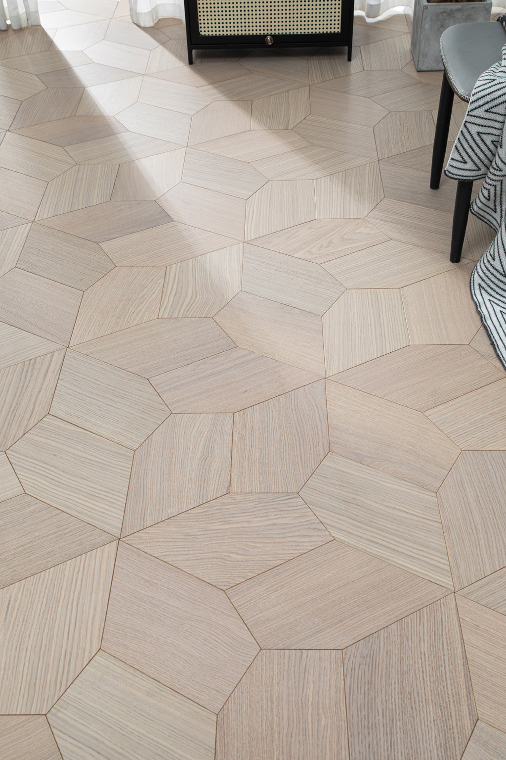 YXPX617 Oak Irregular Polygon Mosaic Artistic Parquet Flooring | Fragmented Jade Series