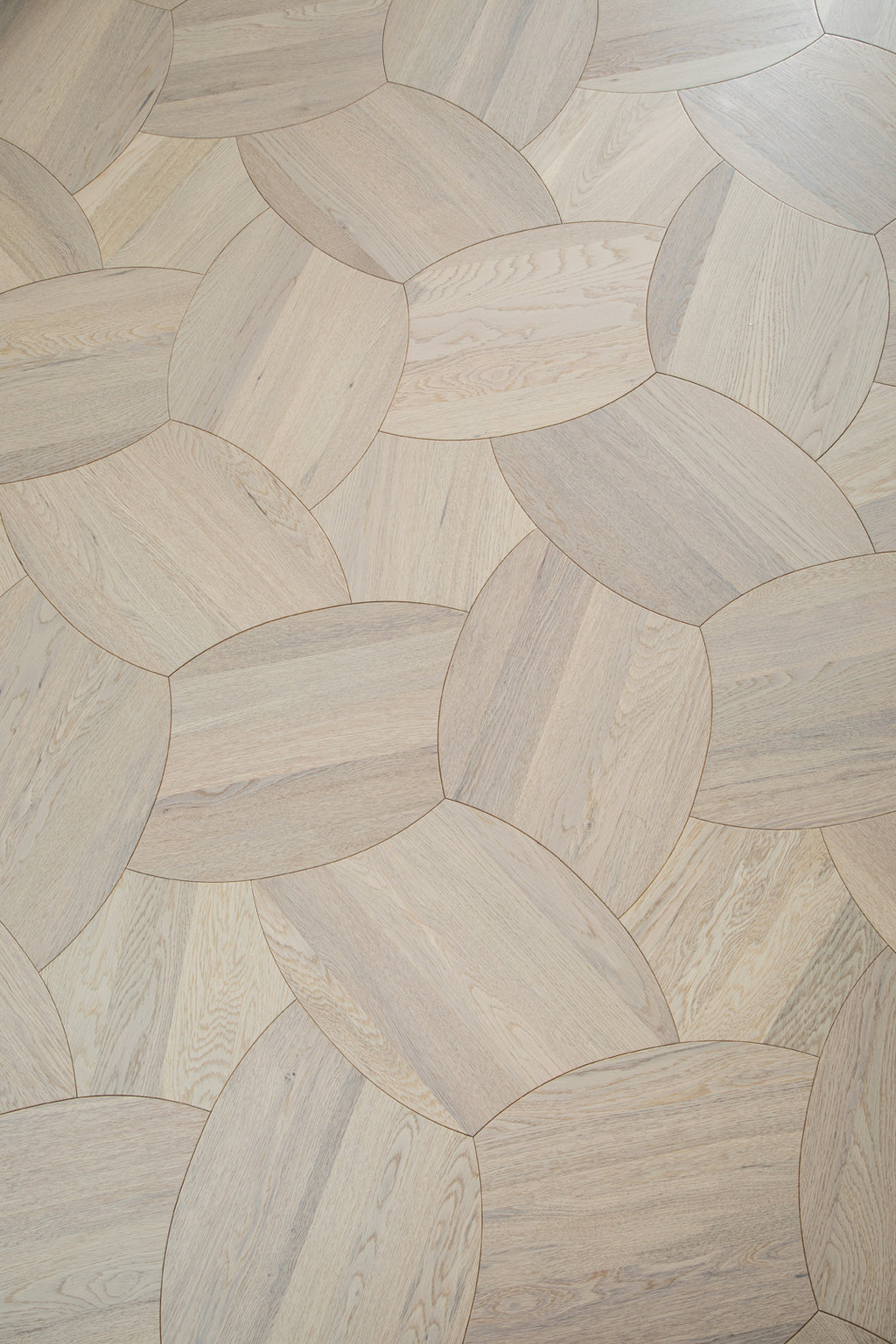 YXPX628 Oak Petal Marquetry Organic Floral Parquet Flooring | Lotus Flower Series