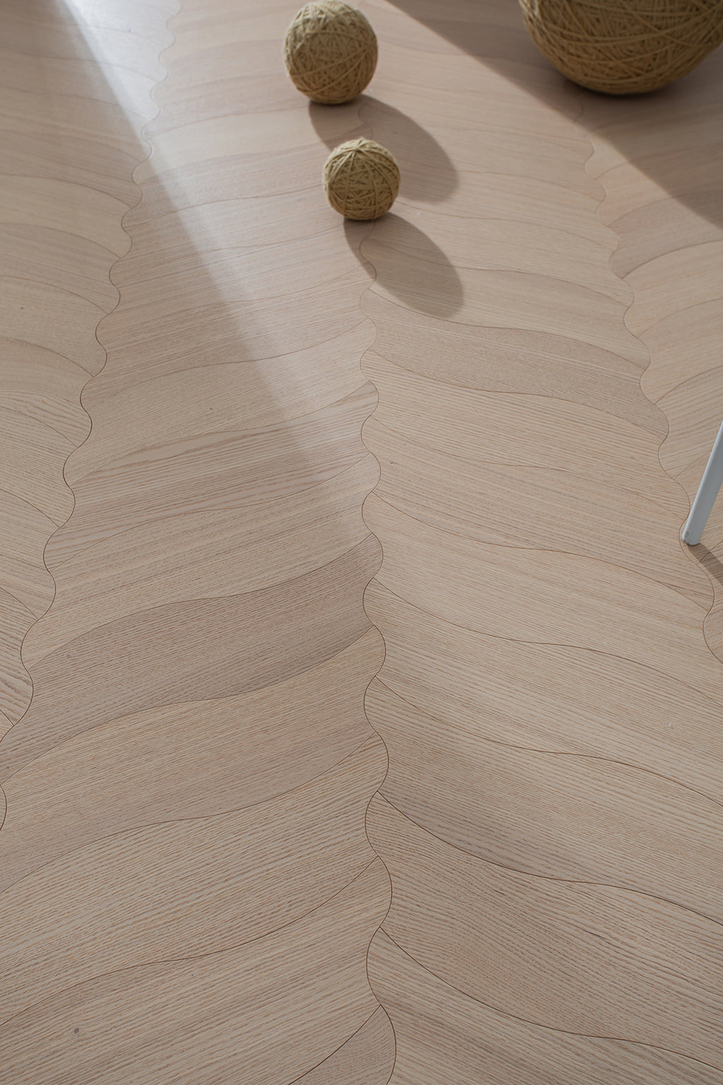 YXPX631 Oak Soft Ripple Flowing Parquet Flooring | Wave Series