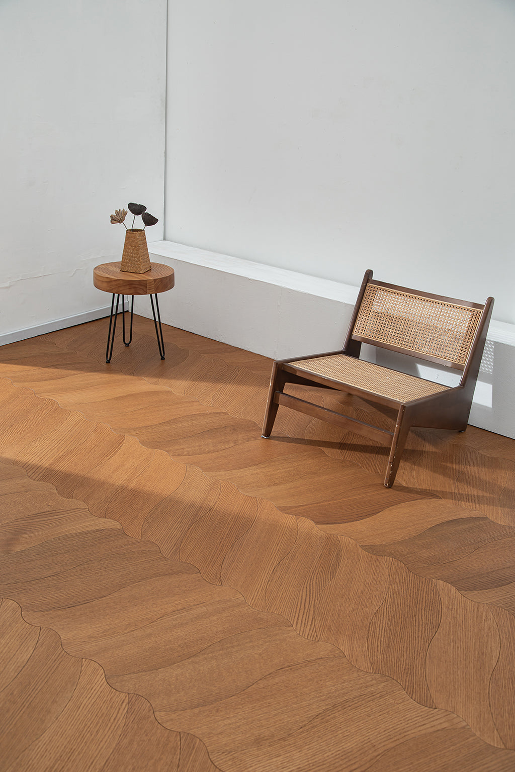 YXPX632  Smoked North American Oak Brushed Flowing Ripple Parquet Flooring | Wave Series