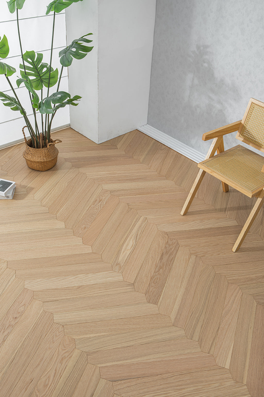 YXPX639 Natural Oak Wide Herringbone Flowing Ribbon-Like Parquet Flooring | Ribbon Series