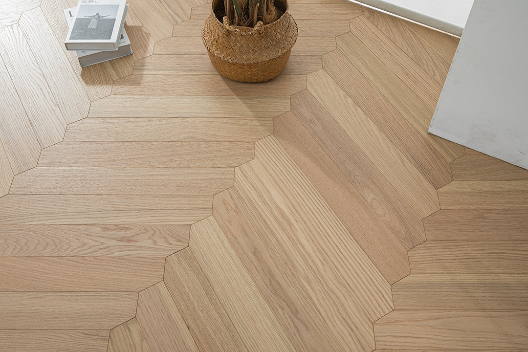 YXPX639 Natural Oak Wide Herringbone Flowing Ribbon-Like Parquet Flooring | Ribbon Series