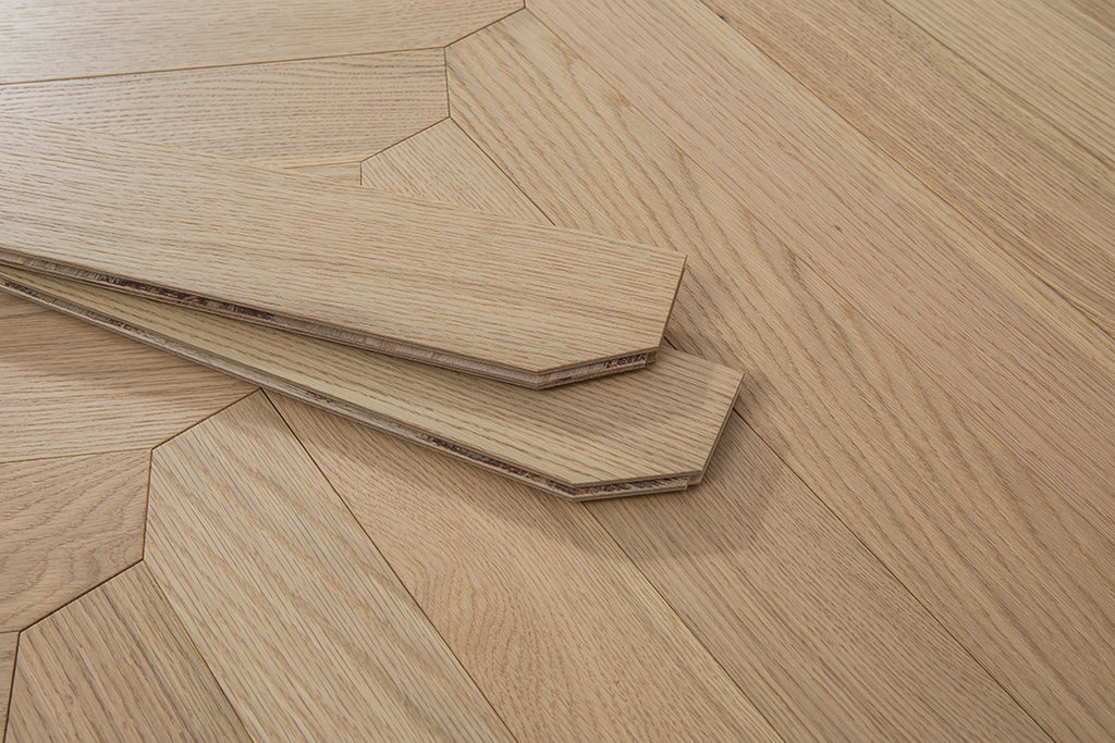 YXPX639 Natural Oak Wide Herringbone Flowing Ribbon-Like Parquet Flooring | Ribbon Series