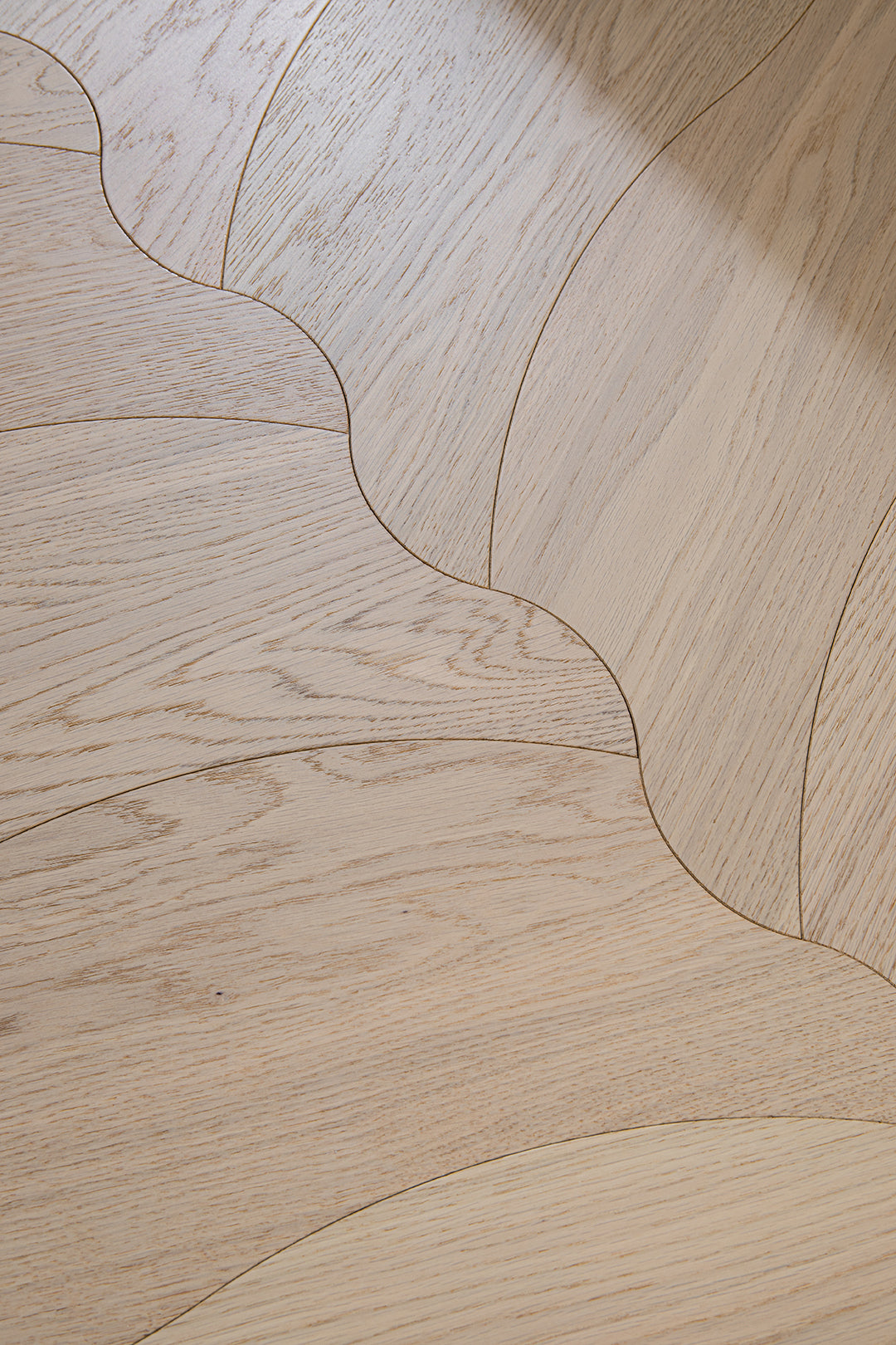 YXPX653  Pale Natural Oak Organic Ripple Parquet Flooring | Wave Series