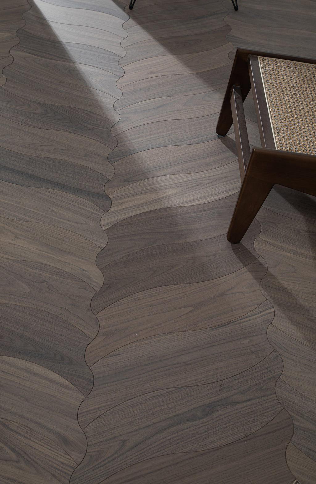 YXPH105 Black Walnut Flowing Ripple Parquet Flooring | Wave Series
