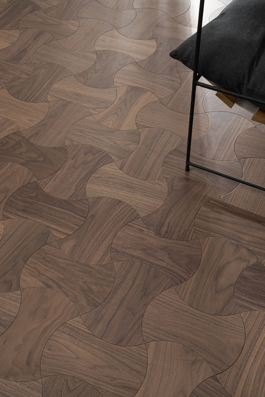 YXPH113 Black Walnut Cinched Curved Modular Parquet Flooring | Wasp Waist Series