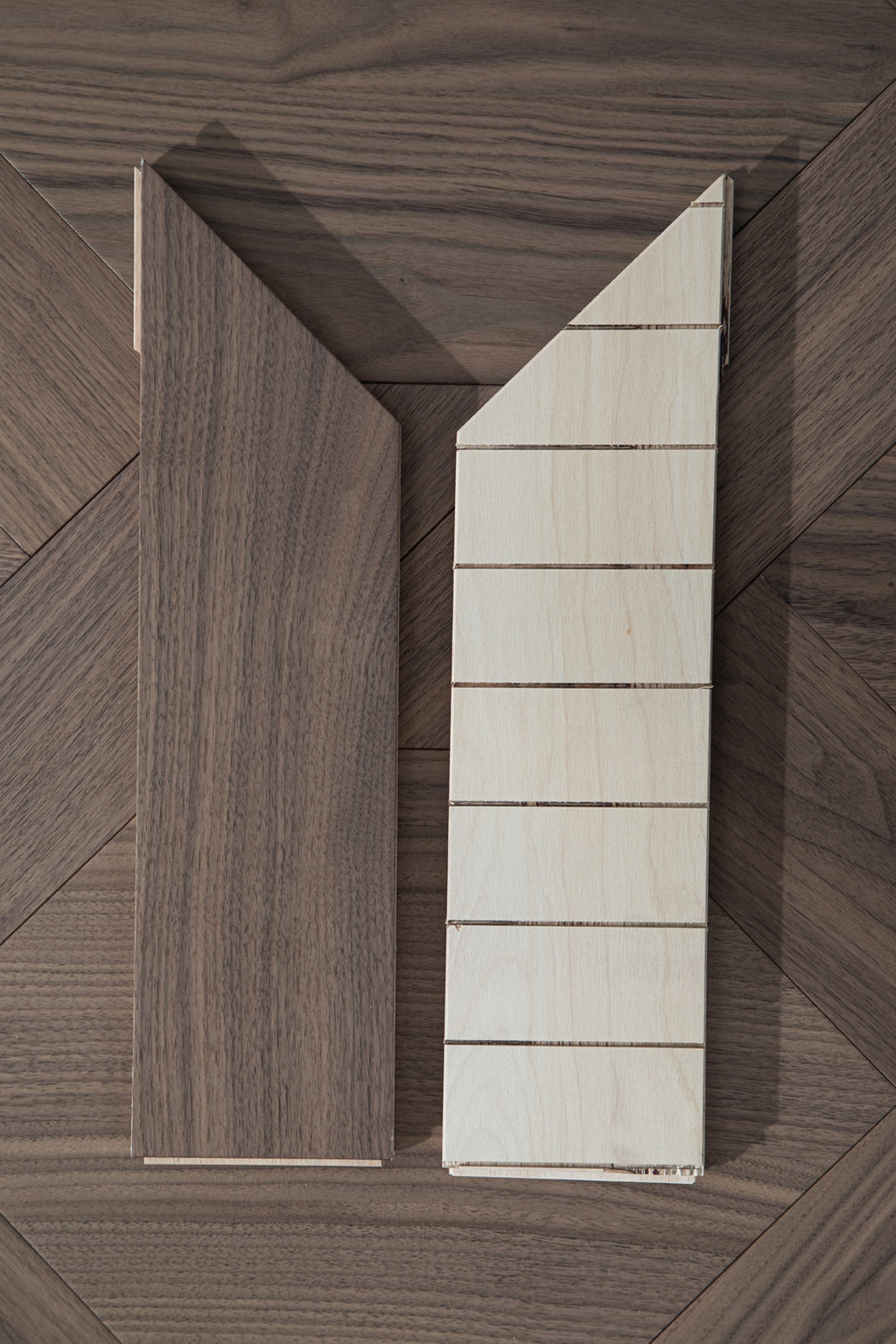YXPH121 Black Walnut Knot-Weave Pattern Parquet Flooring | Chinese Knot Series