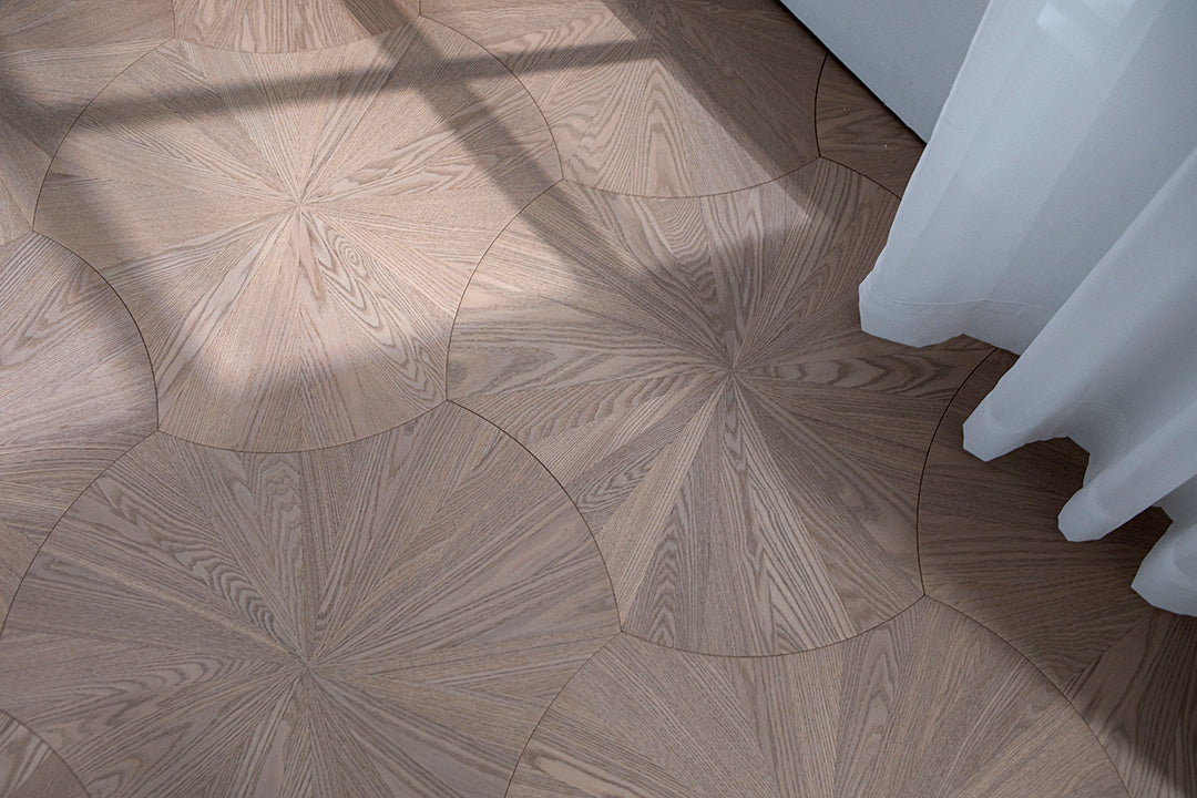 YXPS201 European Oak Circular Radial Pattern Parquet Flooring | Lotus Leaf Series