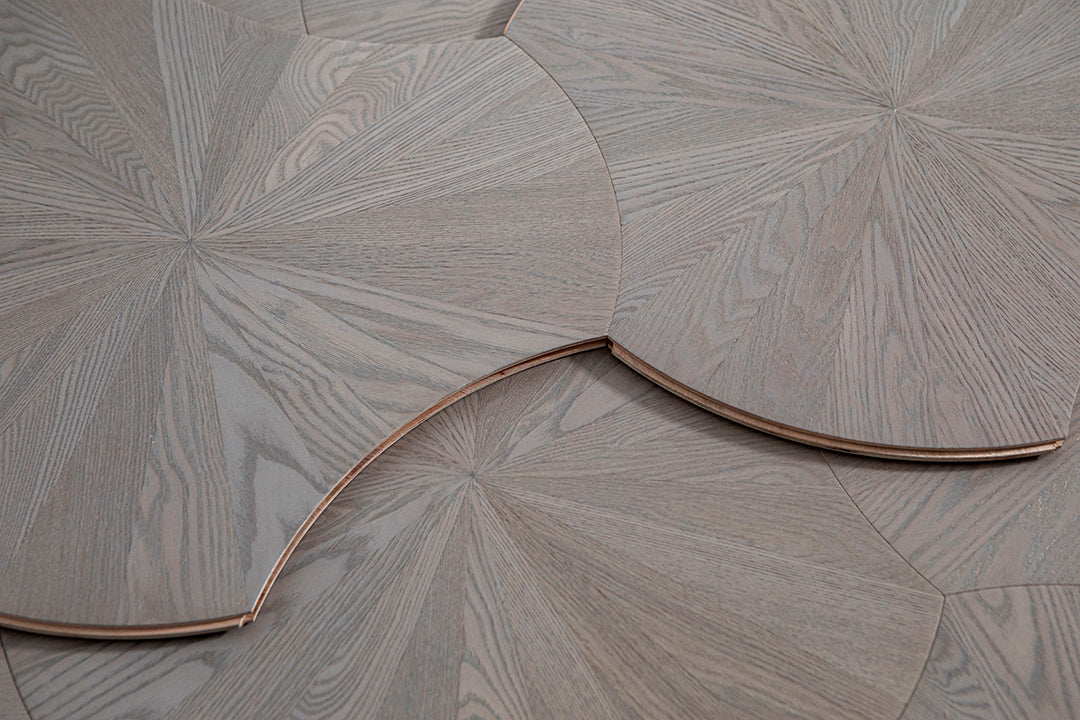 YXPS202 European Oak Circular Radial Pattern Parquet Flooring | Lotus Leaf Series