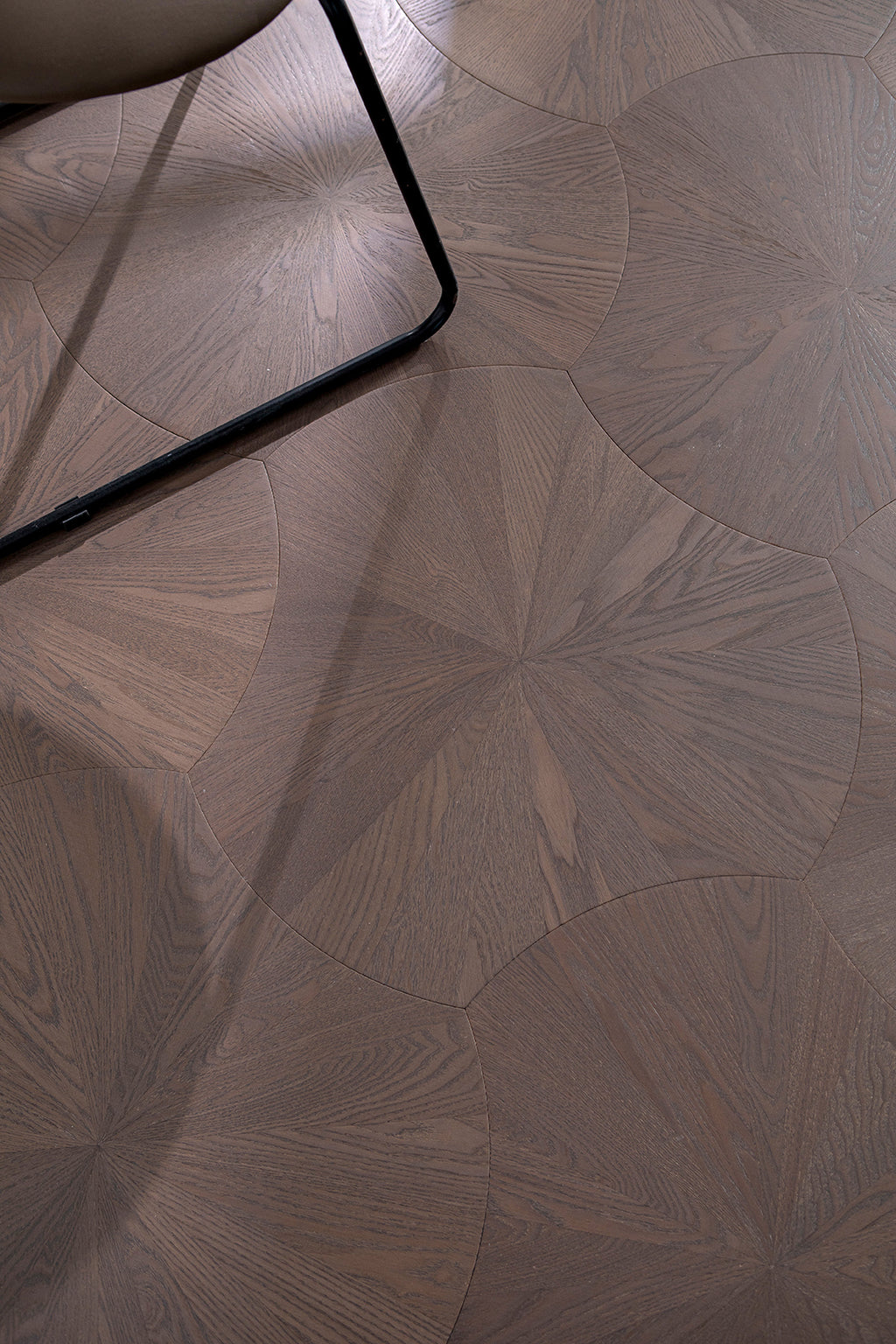 YXPS203 European Oak Circular Radial Pattern Parquet Flooring | Lotus Leaf Series