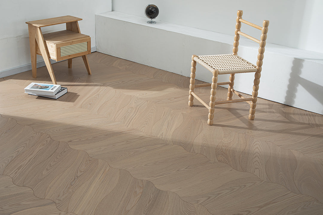 YXPS206 European Oak Soft Ripple Flowing Parquet Flooring | Wave Series