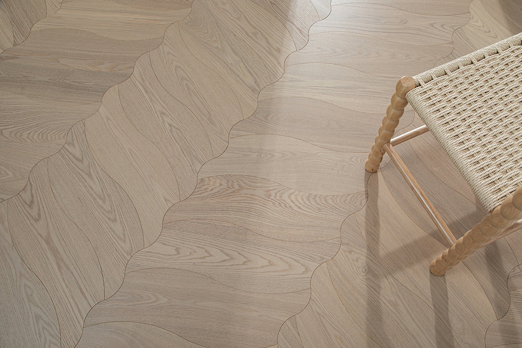 YXPS206 European Oak Soft Ripple Flowing Parquet Flooring | Wave Series