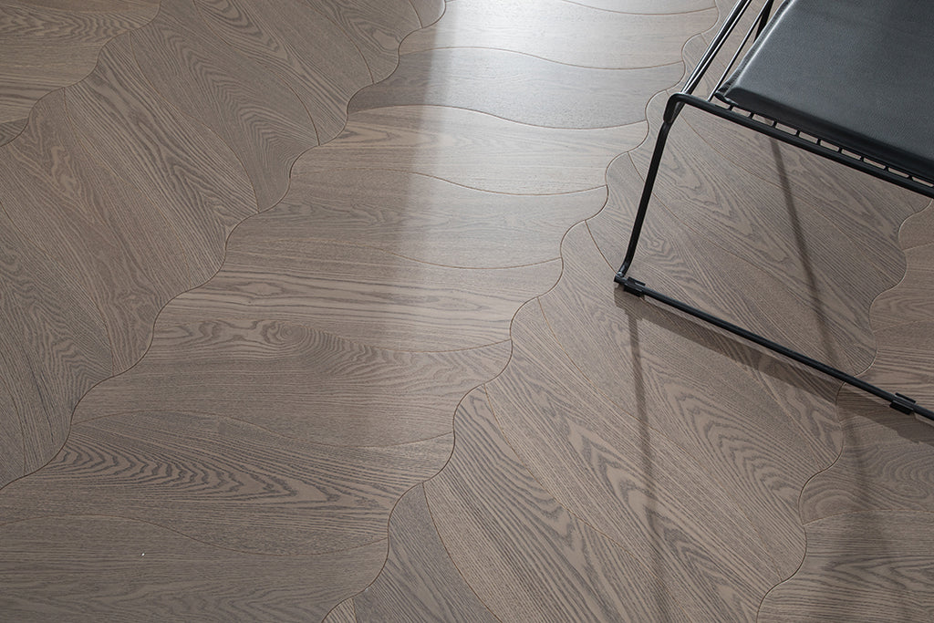 YXPS207 European Oak Soft Ripple Flowing Parquet Flooring | Wave Series
