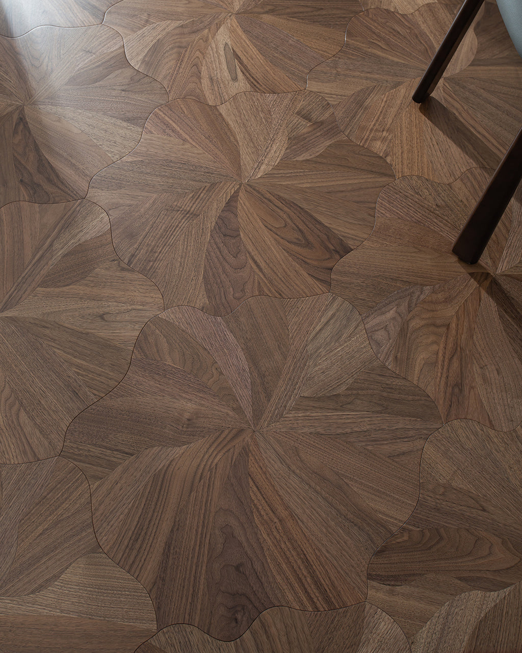 YXP381 Black Walnut Full-Bloom Peony Marquetry Parquet Flooring | Peony Series