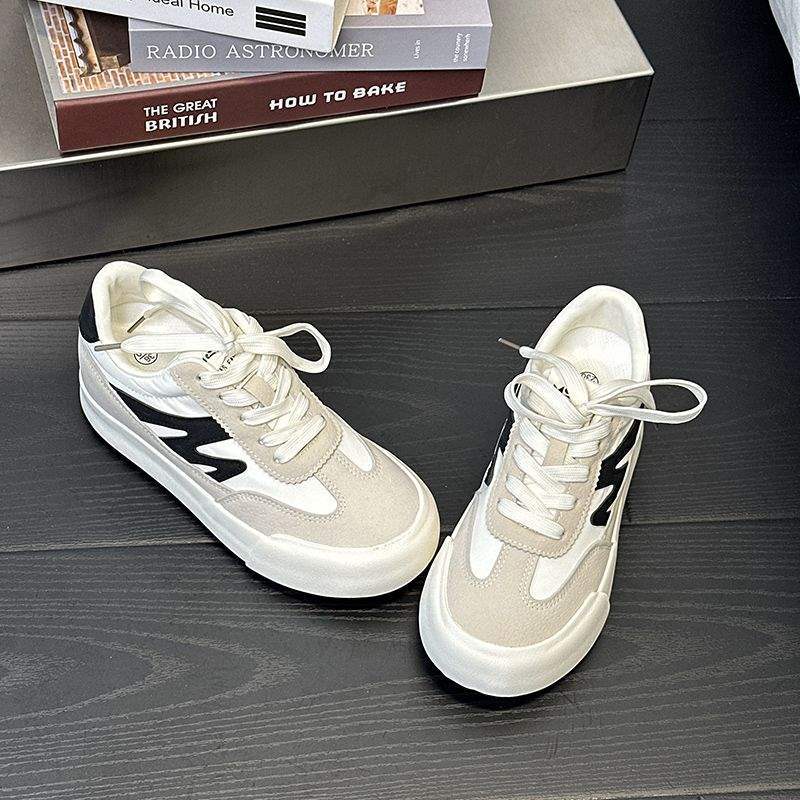 5.5cm Invisible Height Increasing German Training Shoes2025New Year's New Versatile Basic Casual Women's Shoes