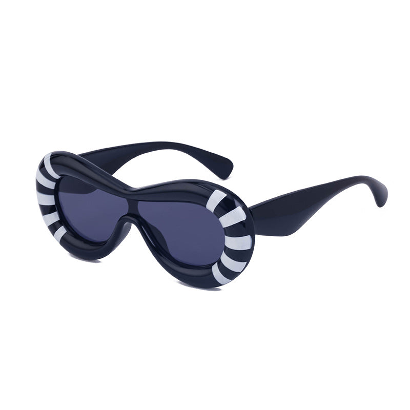 Europe and America Y2K Sunglasses for Women Trendy One-Piece Sunglasses Party Quirky Street Style Fashion Women's Glasses Wholesale