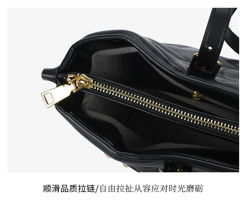 Women's Bag Niche Versatile New Quilted Tote Down Bag Textured Personality Large Capacity Handbag