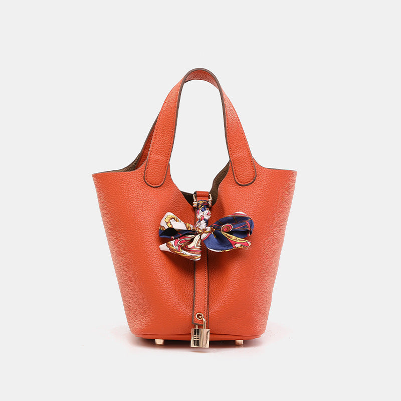 European and American Large Capacity Handbag Classic Fashion Women's Bag Niche Versatile Trendy Lychee Pattern Basket Shoulder Crossbody Bag