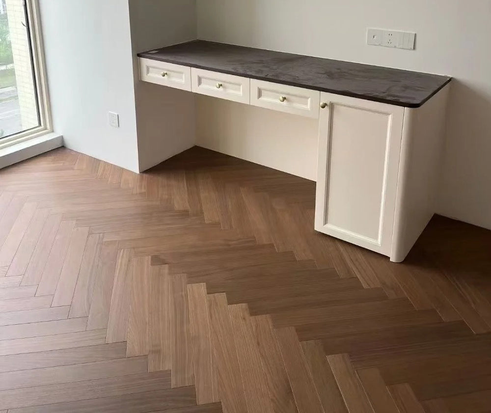 Custom 15mm Solid Wood Black Walnut Herringbone Engineered Wood Flooring | Premium Multi-Layer Waterproof Anti-slip Outdoor Park
