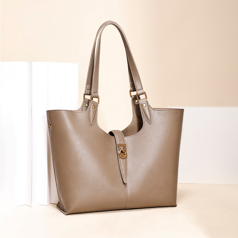 European and American Trendy High-End Single Shoulder Fashion Women's Bag Versatile Handbag Basket Bag Light Luxury Niche Commuter Crossbody Bag