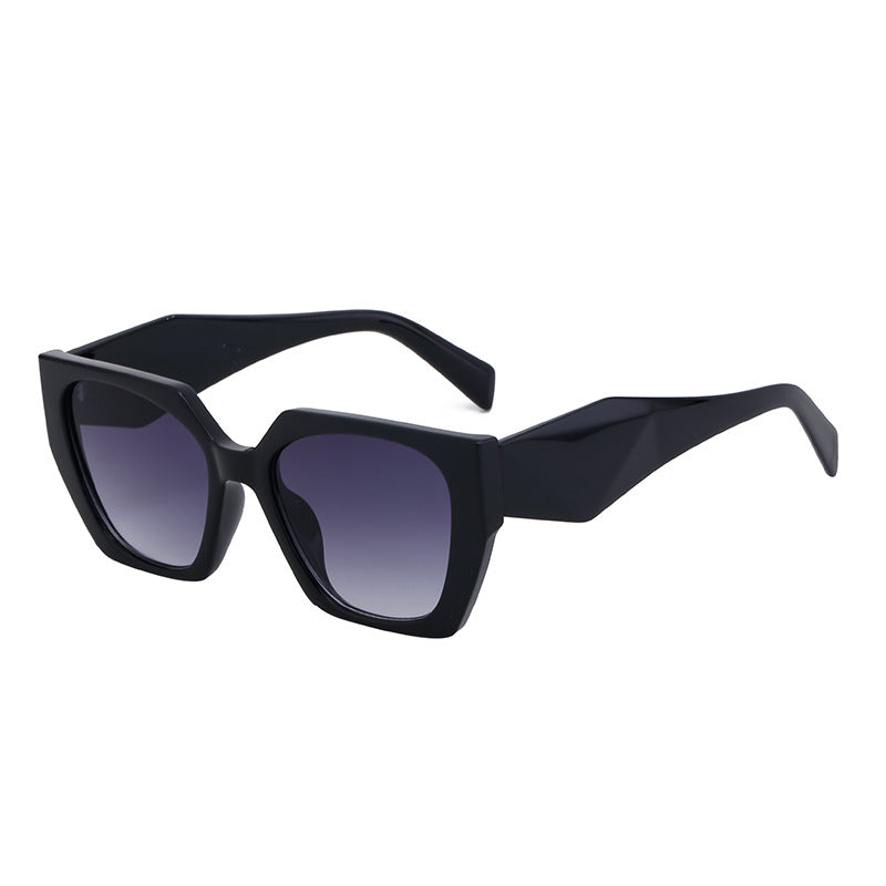 New Fashion Cat Eye Wide Leg Sunglasses for Women with High-end Feel ins Wholesale full frame sunglasses UV protection