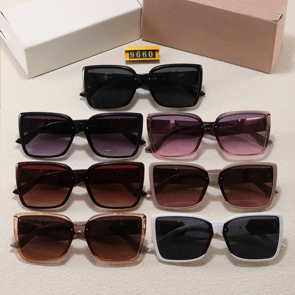 25New Brand High-End Fashion Sunglasses for Women, Versatile Square Frame Sunglasses for Men, Trendy Wholesale9660