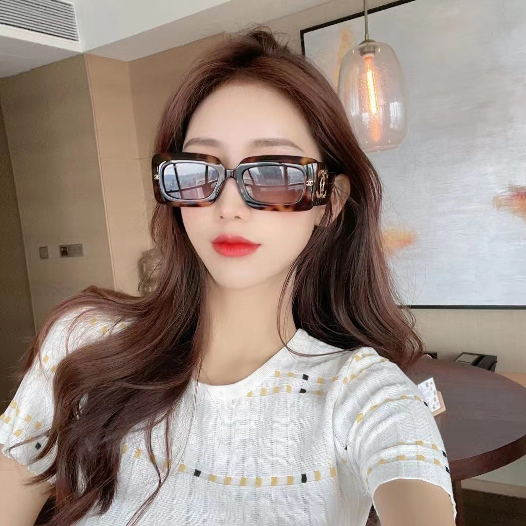 Sunglasses for Women Summer UV Protection Sunglasses for Men Small Face Style Glasses Retro Jelly Color6039Sun Protection Hot Item