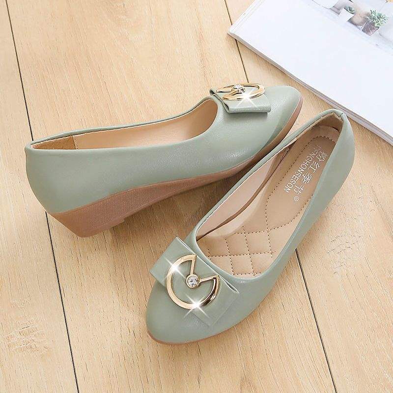Women's Wedge Heel Shoes2025Spring and Autumn New Style Lazy Loafers Round Toe Versatile Korean Version Slip-On Small Leather Shoes