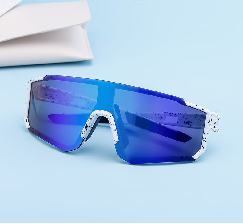 Outdoor Cycling Windproof Sunglasses for Men and Women, European and American Style One-piece Mountaineering Polarized Sunglasses Wholesale sunglasses