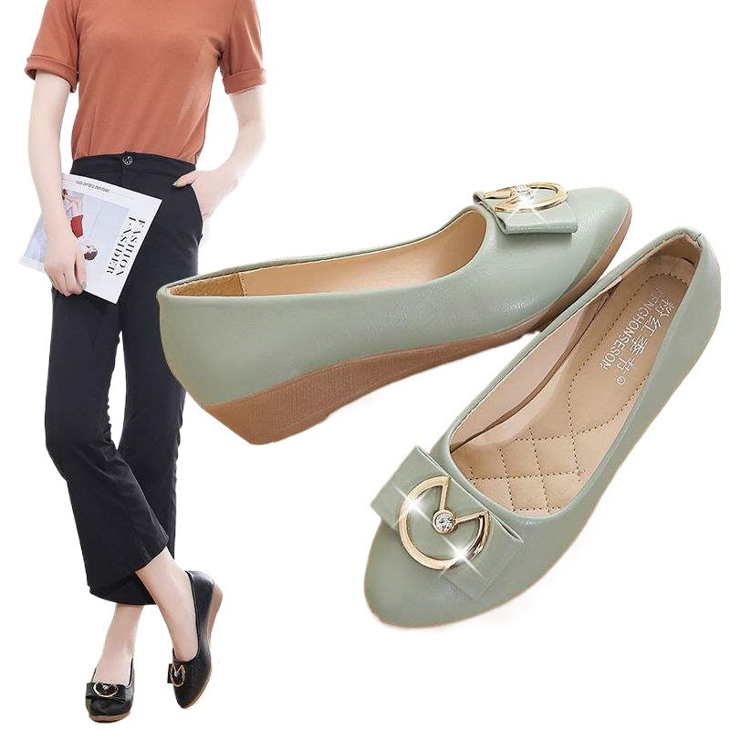 Women's Wedge Heel Shoes2025Spring and Autumn New Style Lazy Loafers Round Toe Versatile Korean Version Slip-On Small Leather Shoes