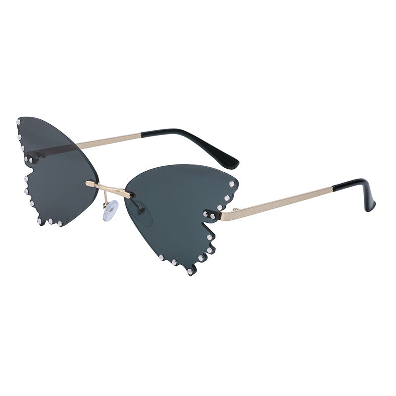 New Style Sunglasses for Women with Rhinestones Butterfly Sunglasses Trendy Personality Halloween Party Quirky Cool Glasses