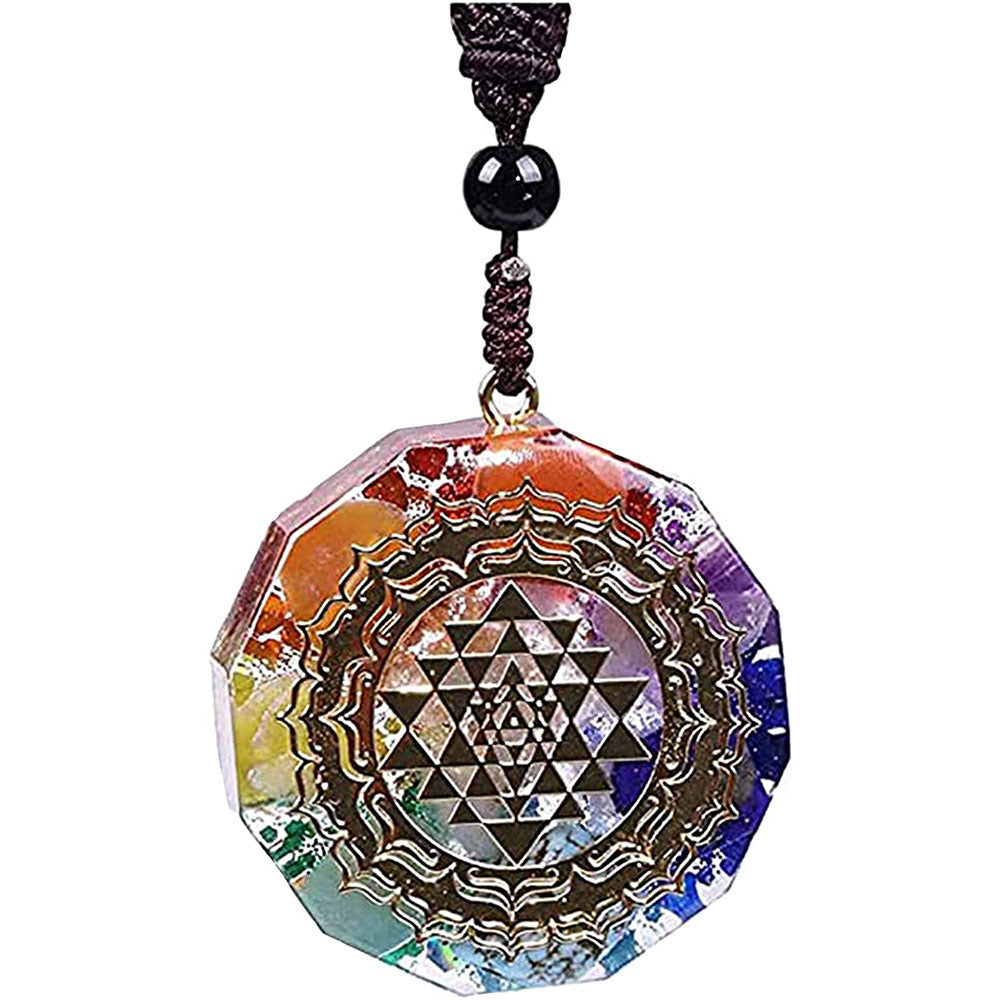 Men's Colorful Pendant Necklace Personalized Natural Crushed Stone Crystal Accessories Necklace Women's Colorful Crushed Stone Resin Necklace