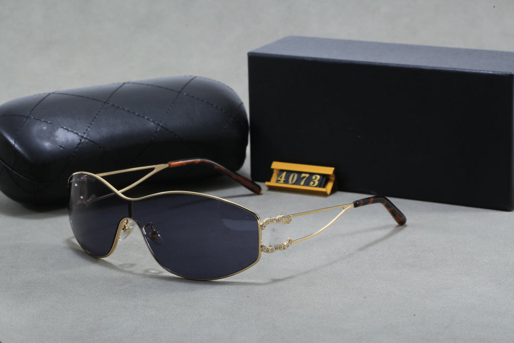 Chanel Style European and American One-Piece y2k Spicy Girl Water silver Sunglasses for Women Trendy High-end Sense Pointed Diamond Retro Hong Kong Style Sunglasses