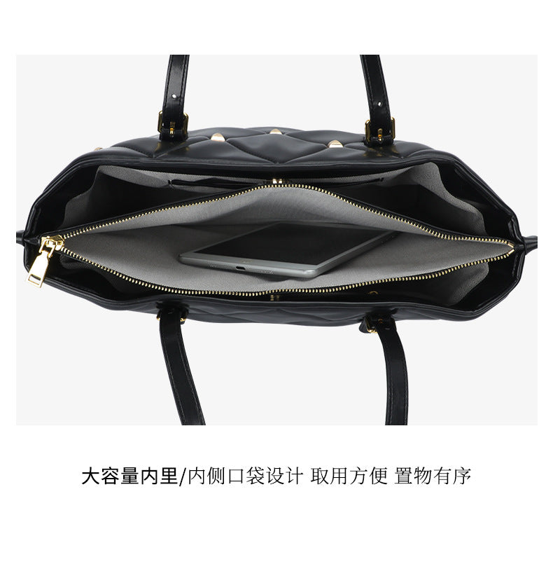 Women's Bag Niche Versatile New Quilted Tote Down Bag Textured Personality Large Capacity Handbag