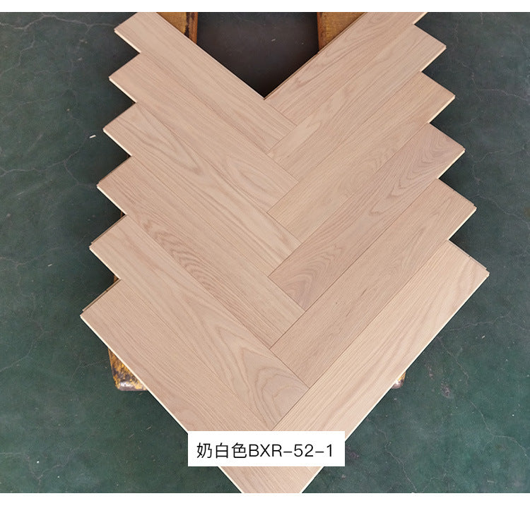 4.0mm Oak Double Layer Veneer AB Grade European Rubber Three-Layer Herringbone Floor Heating Locking Solid Wood Three-Layer Flooring