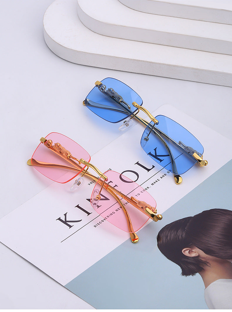 New Fashion Small Frame Square Sunglasses Men's Sunglasses Women's European and American Trendy Rimless Sunglasses Men