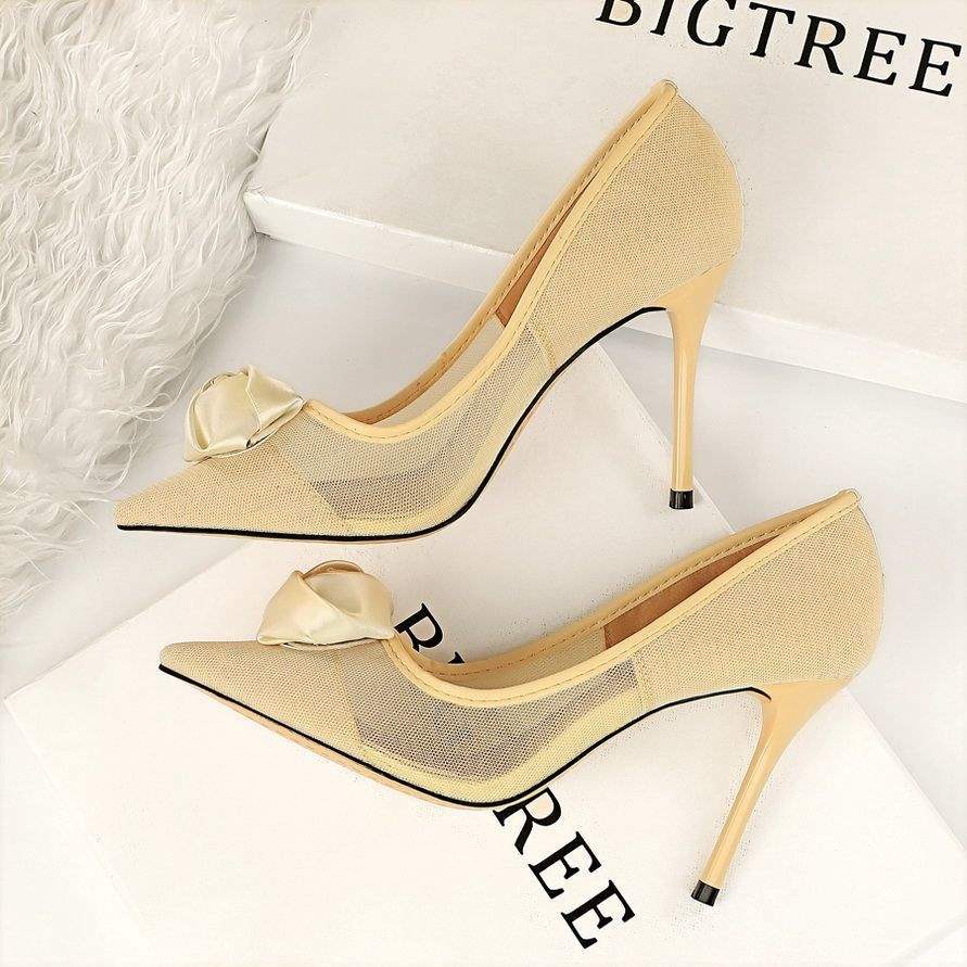 New Black Mesh High Heels Transparent Pure Desire Sexy Women Thin Heels Niche Hollow Pointed Flower Girl