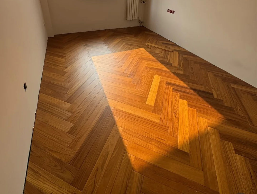 Custom ENF Certified AB Grade Solid Wood Teak Click Lock Multilayer Engineered Wood Flooring for Outdoor & Park Use