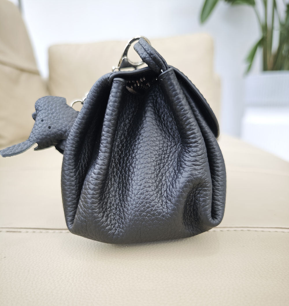 Genuine Leather Small Square Bag Daily Simple Women's Bag2025New Casual Little Elephant Commuting Versatile Cover Head Single Shoulder Crossbody Bag