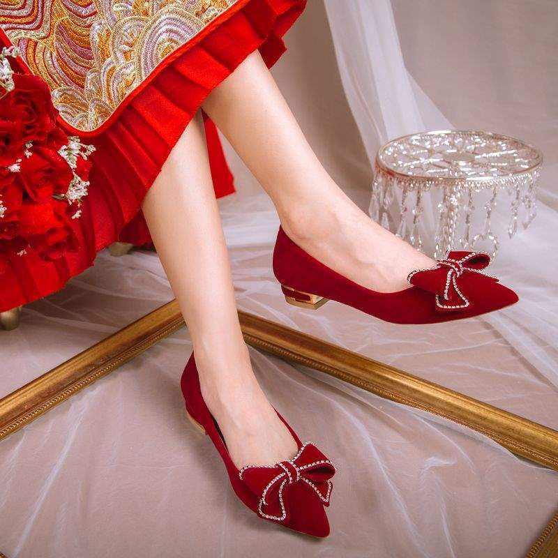 Wedding Shoes for Women Bride Low Heel Chinese Style Xiuhe Wedding Dress Two-Way Toast Red High Heel Maternity3Flat shoes that don't tire your feet
