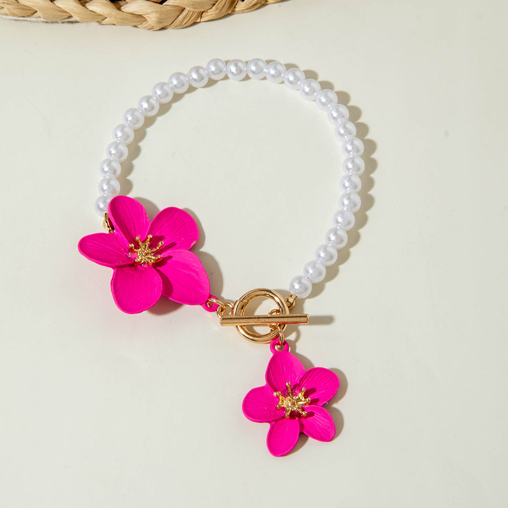 European and American Fashion Simple Alloy Flower Pendant Pearl Necklace  Elegant and versatile OT Buckle Design Sense Accessories